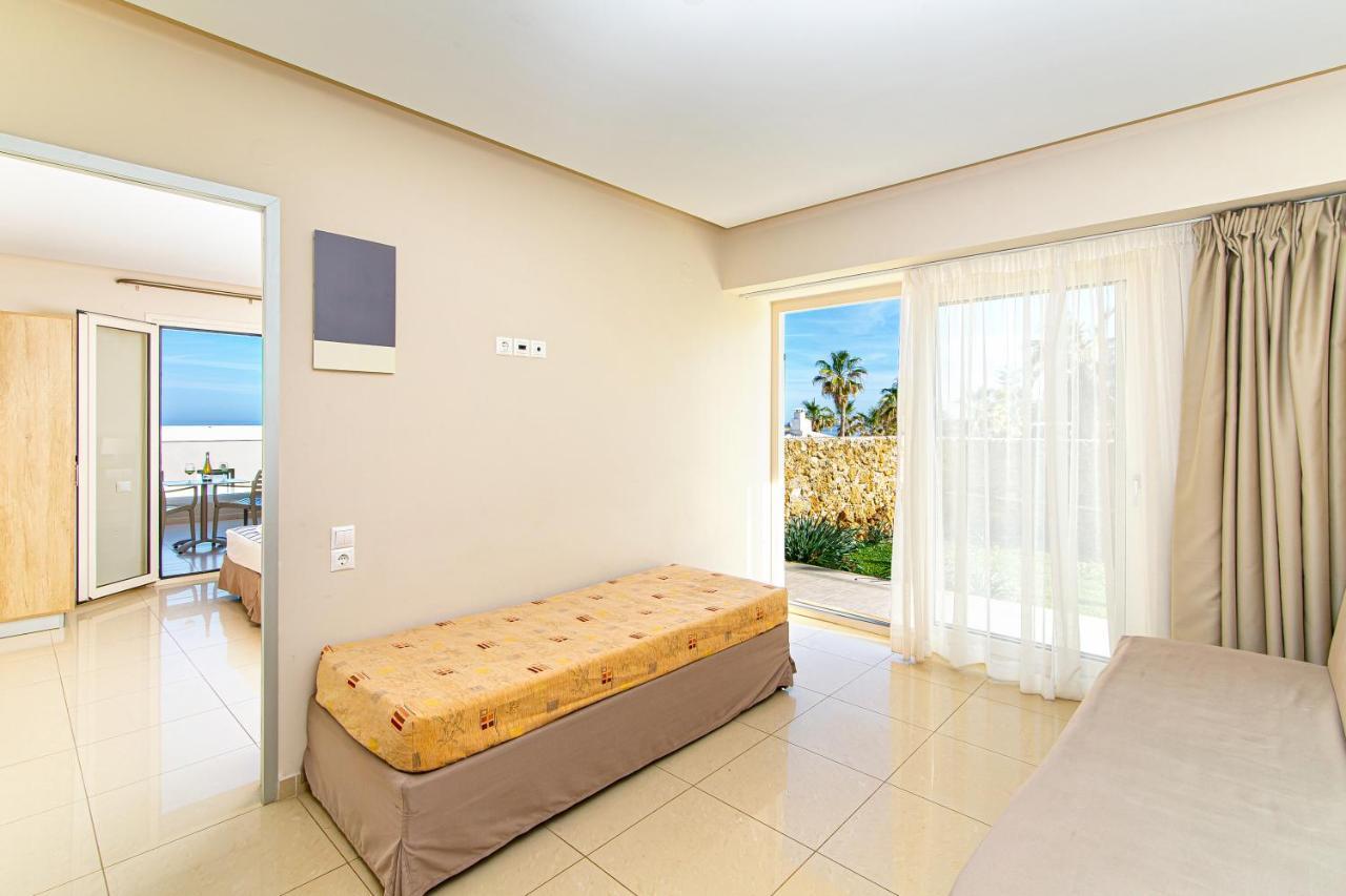 Theo Star Beach Hotel Malia Eksteriør billede