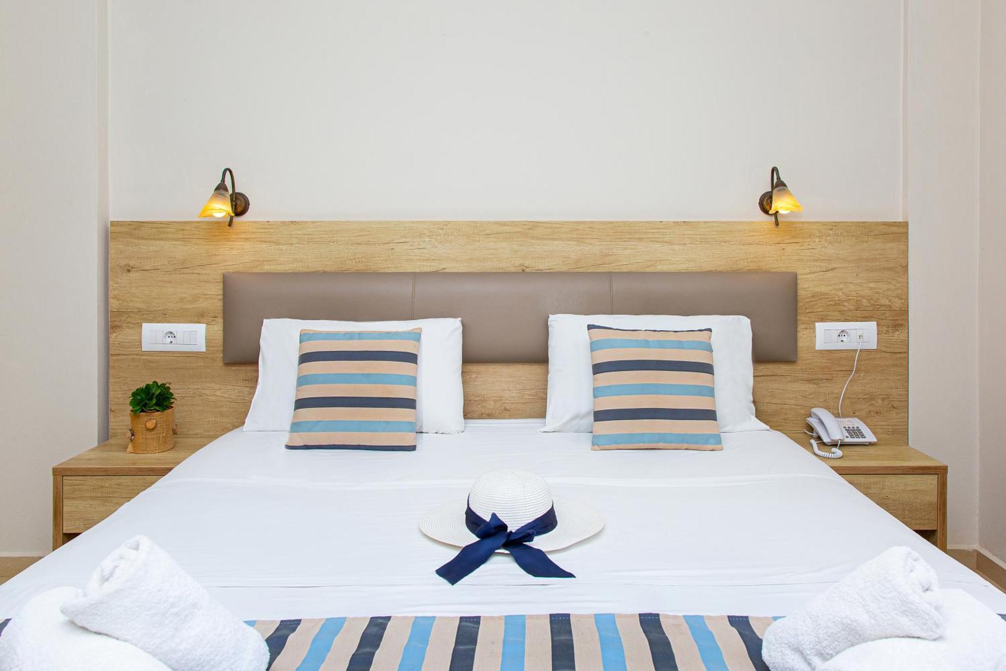 Theo Star Beach Hotel Malia Eksteriør billede